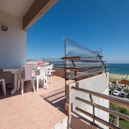 Pretty In With Private Terrace * Fano